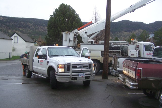 Hydro Contractors installing a smart meter collector