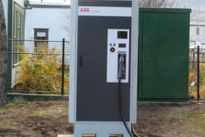 500 volt 120 amp quick charger