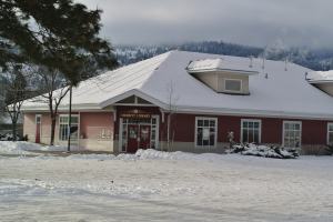 Snow staying in Merritt Photo KDG